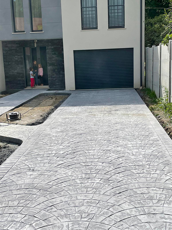 DS Béton Imprimé | Spécialiste du Béton Imprimé et Décoratif dans les Yvelines (78)