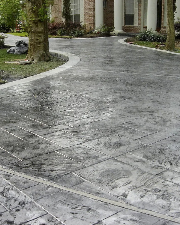 Béton décoratif à Versailles (78000) : Pose de béton imprimé, désactivé et dallage dans les Yvelines (78)