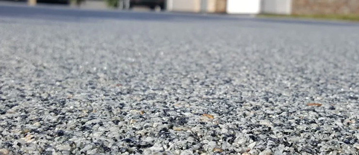 Béton désactivé à Versailles (78000) – DS Béton Imprimé, expert en revêtements extérieurs durables